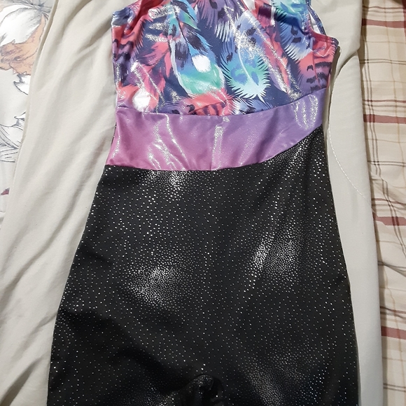 Gymnastic leotard Sz 6 and Sz 7. Multiple prints....$10 each - Picture 6 of 7